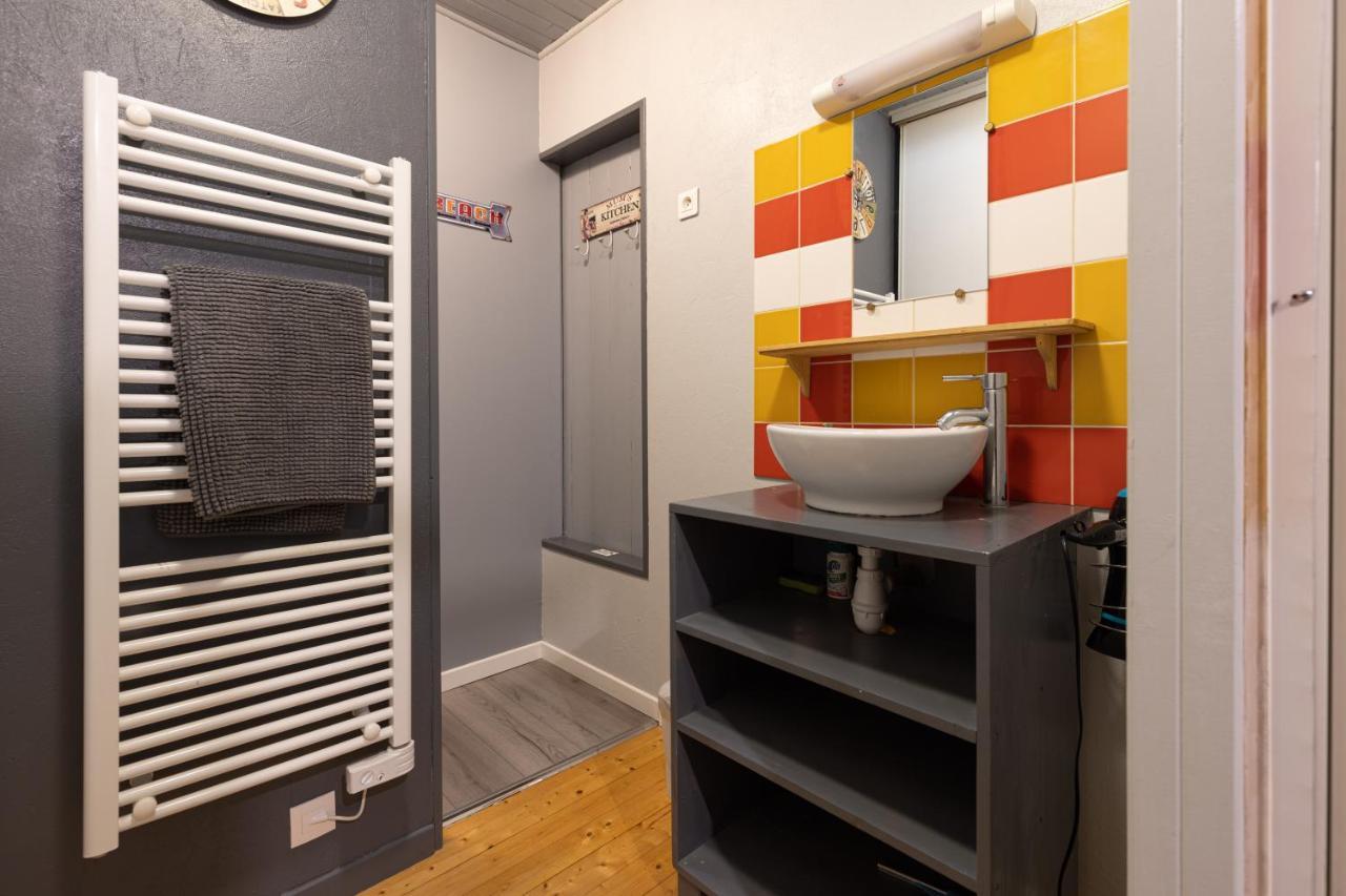 Cozy Cozy Apartment Jonzac Exterior foto