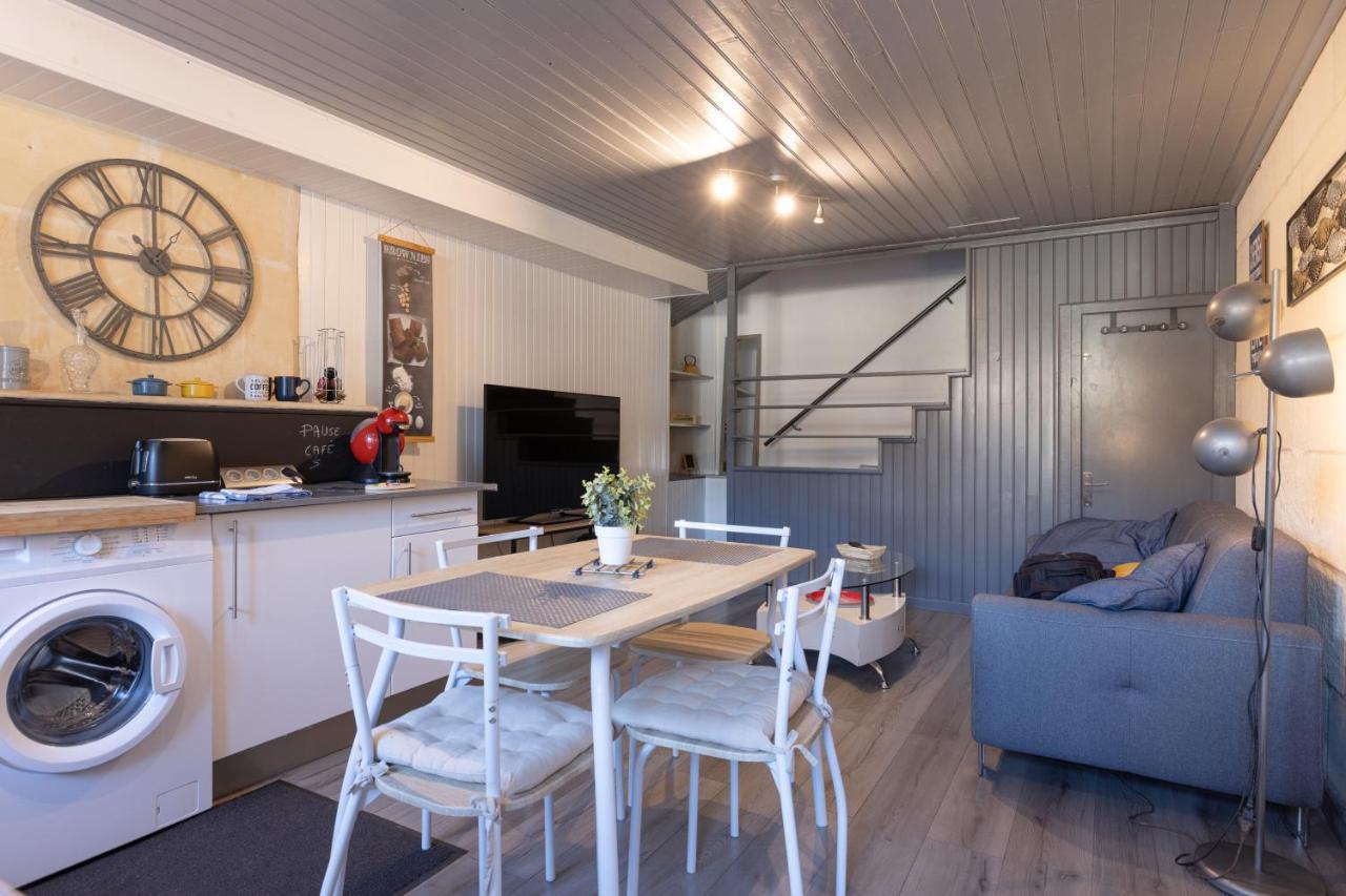 Cozy Cozy Apartment Jonzac Exterior foto